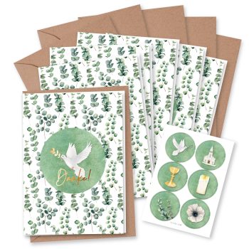 Set aus Dankeskarten mit Eukalyptusmotiv und Umschlägen samt Detailabbildungen einer Taube, Kirche, Kerze und Blume in harmonischen Grüntönen für besondere Danksagungen